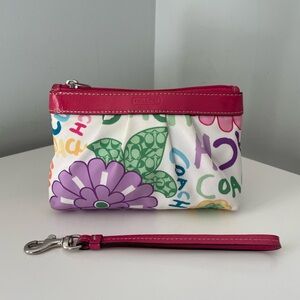 Coach Poppy Floral Wristlet | Vintage Y2k